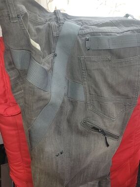 Rocawear Charcoal Gray Cargo Pants with Webbing Strap